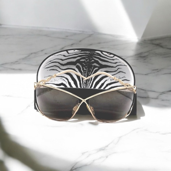 Roberto Cavalli sunglasses Women’s Oversized Designer Sunglasses - Gold - Picture 4 of 16